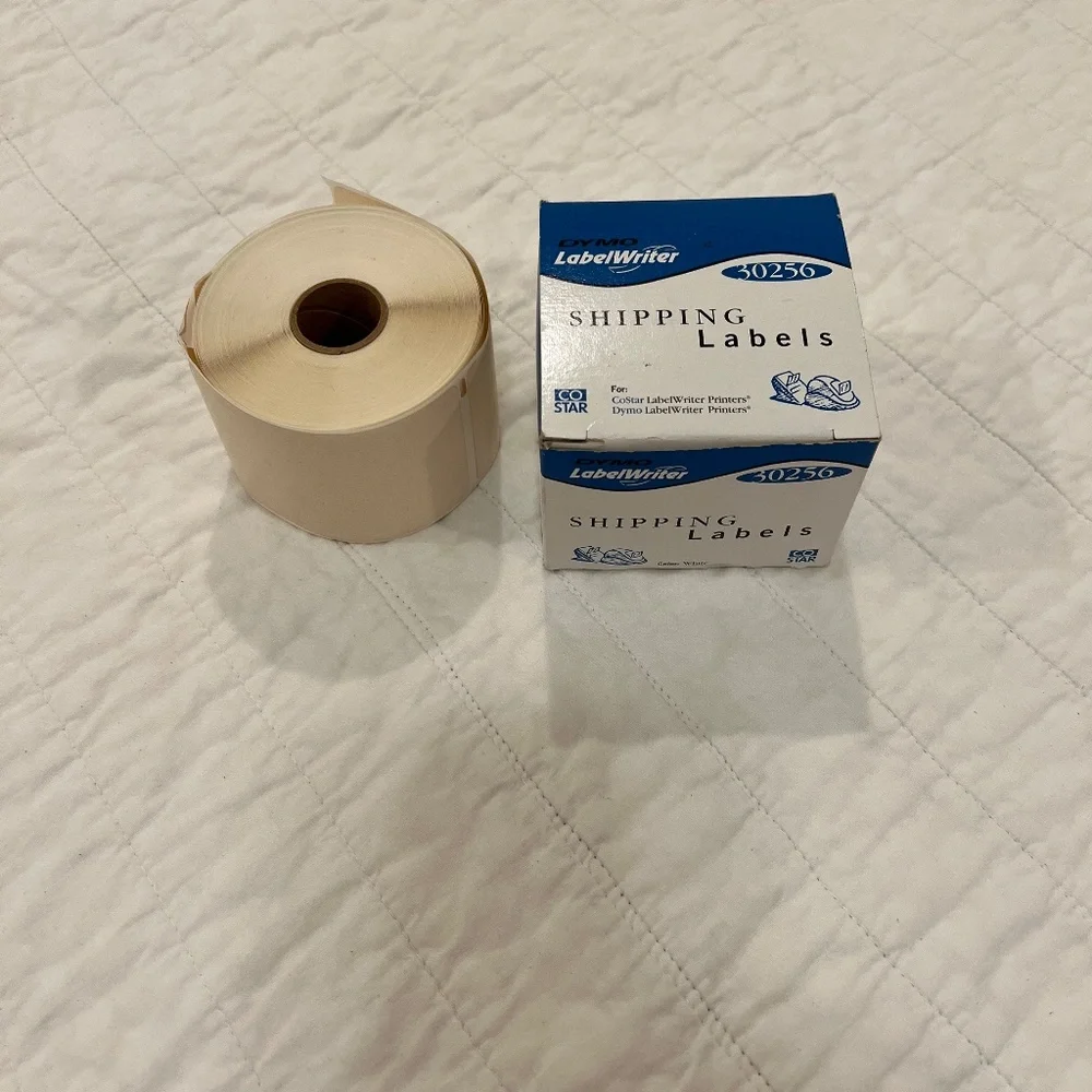 DYMO LabelWriter 30256 Shipping Labels Slightly Faded (300)--Size 4
